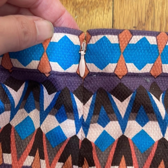 J.Crew colorful pencil skirt size 4 - Picture 4 of 6